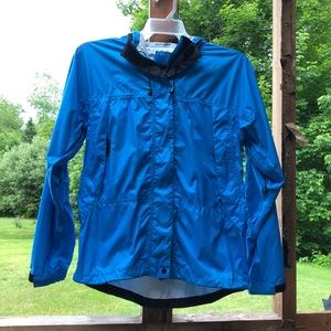 L.L. Bean Lightweight Hooded Rain Jacket Bright Blue 9AB46 Size Medium